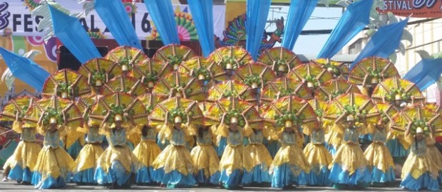 Tribu Tatusan of Caluya town in Antique defends its crown in the Kasadyahan regional cultural competition in Iloilo's Dinagyang Festival. Photo by Nestor P. Burgos Jr./INQUIRER VISAYAS