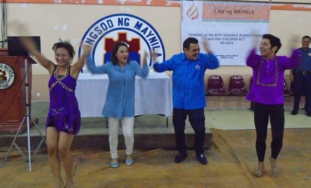 IN DAD’S FOOTSTEPS. Jerika Ejercito heads Ilaw, a City Hall-based advocacy group created by her father, Manila Mayor Joseph Estrada, who in a recent Ilaw event gamely joined her in a dance number. FROM ILAW FACEBOOK PAGE