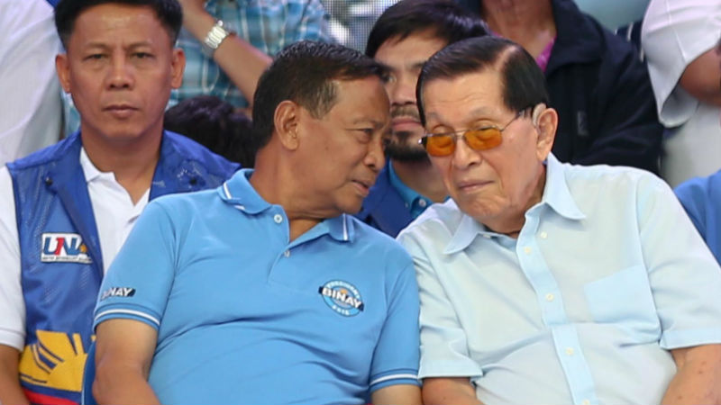 FIRST AT UNA Vice President Jejomar Binay welcomes Sen. Juan Ponce Enrile (right) during Tuesday’s official launch of Binay’s run for the presidency inMandaluyong City. Behind them are UNA senatorial candidates Getulio Napeñas and Manny Pacquiao. LYN RILLON