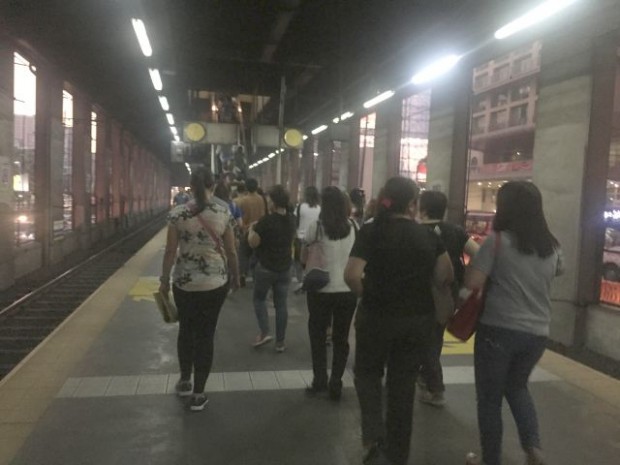 Passengers leave the MRT Ayala Station as train operations are halted due to broken rail. PHOTO/Kristine Angeli Sabillo