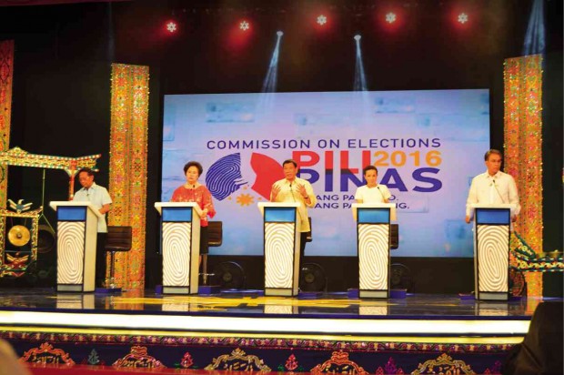  THE FATE of the proposed Bangsamoro Basic Law rests on any of these five presidential candidates, who took part in their first debate in Cagayan de Oro City on Feb. 21. JIGGER JERUSALEM/INQUIRER MINDANAO