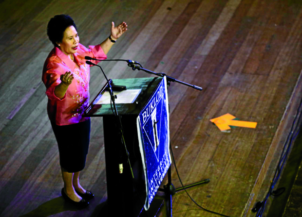 SEN. SANTIAGO-UP LOS BANOS/APRIL 27, 2016 Presidential candidate Sen. Miriam Defensor Santiago at The Forum attended mostly by students held in Baker Memorial Hall, UP Los Banos, Laguna. INQUIRER PHOTO/LYN RILLON