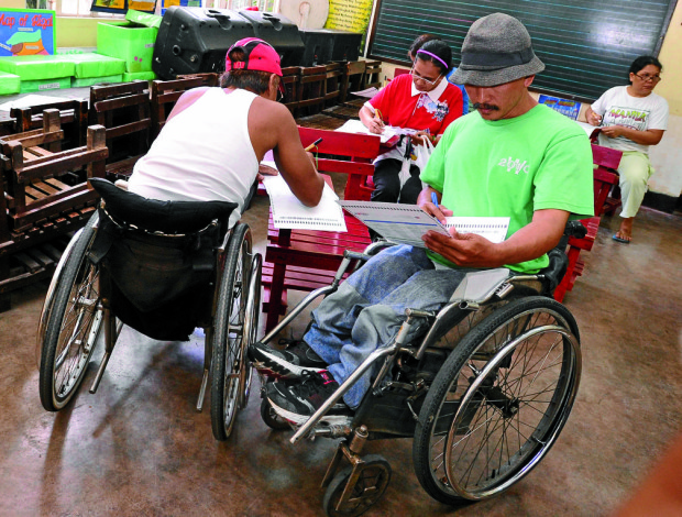 House OKs bills for early voting of PWDs and seniors, boosting Comelec manpower