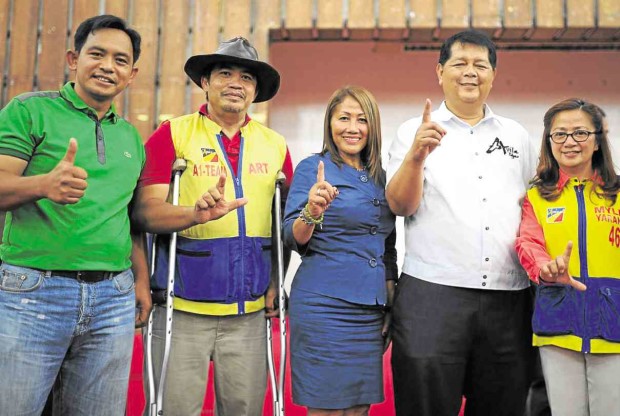 NEW FACES were elected to the Baguio City Council: lawyer Benny Bomogao, Arthur Allad-iw, Lilia Fariñas, former congressman Edgar Avila and Mylene Yaranon.               EV ESPIRITU