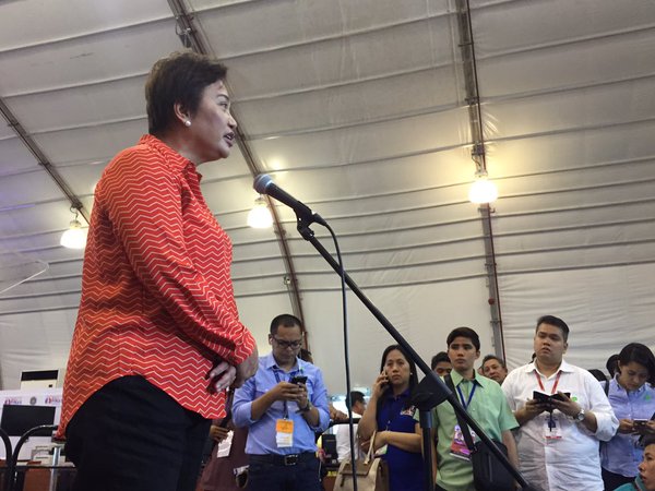 Comelec commissioner Rowena Guanzon says the report that there are VCMs at a hotel in Cubao is nothing but "kuryente." ARIES JOSEPH HEGINA/INQUIRER.net