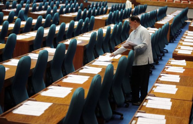SESSION RESUMPTION / MAY 23, 2016 House of Representative personnel prepares the session hall during the resumption of the 16th Congress on Monday, May 23, 2016. INQUIRER PHOTO / GRIG C. MONTEGRANDE