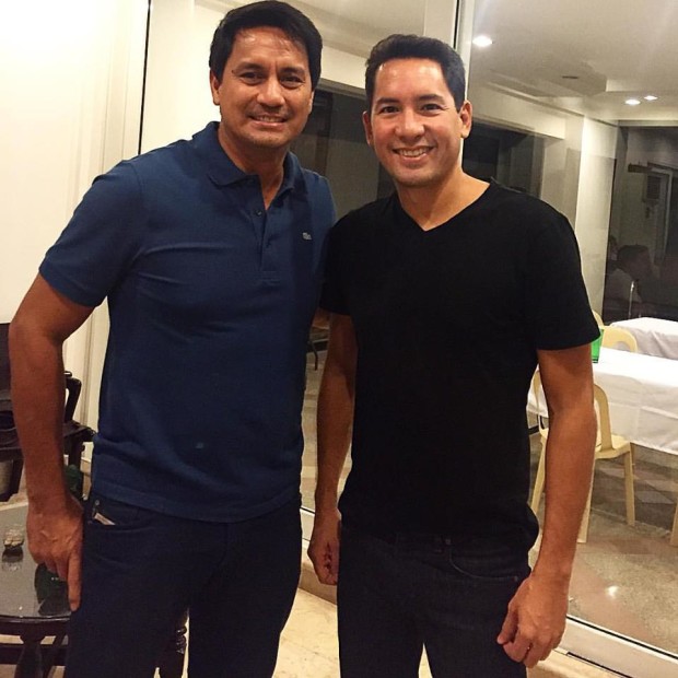 ACTOR-TURNED-mayor, Richard Gomez, campaigns with his running mate, reelected Vice Mayor Leo Carmelo Locsin. The two, with their good looks and well-built bodies, sent the online community going gaga.   PHOTO FROM RICHARD GOMEZ FACEBOOK PAGE-