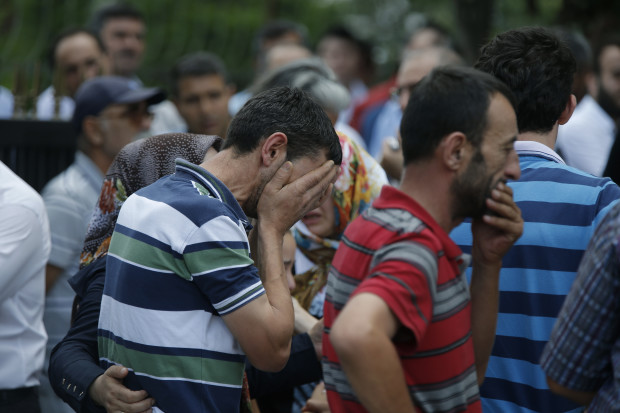 Family members of victims cry outside the Forensic Medical Center in Istanbul, Wednesday, June 29, 2016. Suicide attackers killed dozens and wounded more than 140 at Istanbul's busy Ataturk Airport late Tuesday, the latest in a series of bombings to strike Turkey in recent months. Turkish officials said the massacre was most likely the work of the Islamic State group. Turkish authorities have banned distribution of images relating to the Ataturk airport attack within Turkey. AP 