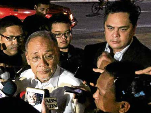 NEW SPOKESPERSON Ernesto “Ernie” Abella, the incoming presidential spokesperson, and incoming Presidential Communications Operations Office chief Martin Andanar face the reporters outside the Philippine International Convention Center in Pasay City where President-elect Rodrigo Duterte earlier met with his Cabinet. RICHARD A. REYES
