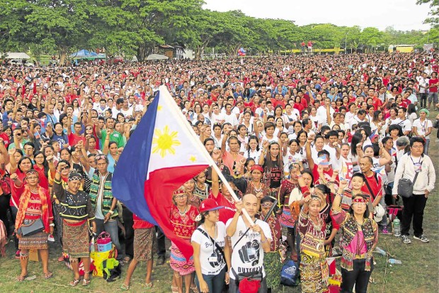THE NUMBER of people who would gather at Crocodile Park in Davao City for President-elect Rodrigo Duterte’s thanksgiving party today could be gleaned from attendance during the last campaign rally held for Duterte in the same venue shortly before the May 9 elections. The gathering hoped to break the world record for most people singing a national anthem. BARRY OHAYLAN/CONTRIBUTOR