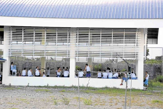 PATIENTS of the Department of Health’s Treatment and Rehabilitation Center in Dagupan City gather inside the center’s covered court for an activity. RAY ZAMBRANO/Inquirer Northern Luzon