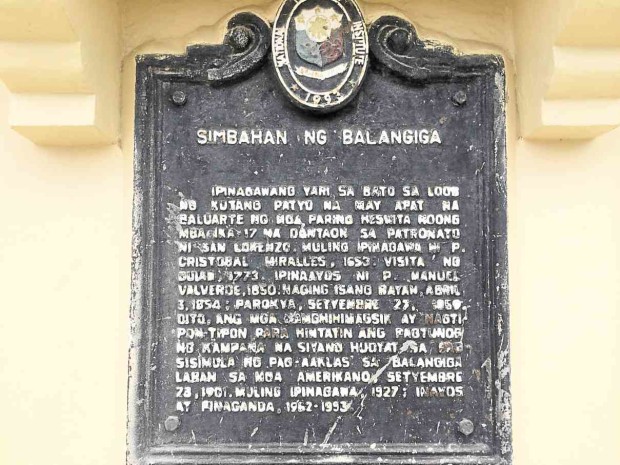 MARKER tells the story of Filipino revolutionaries who waited for church bells to peal as a signal to attack American colonial forces in 1901. It also tells the story of changes that the historic church had gone through. CONTRIBUTED PHOTO