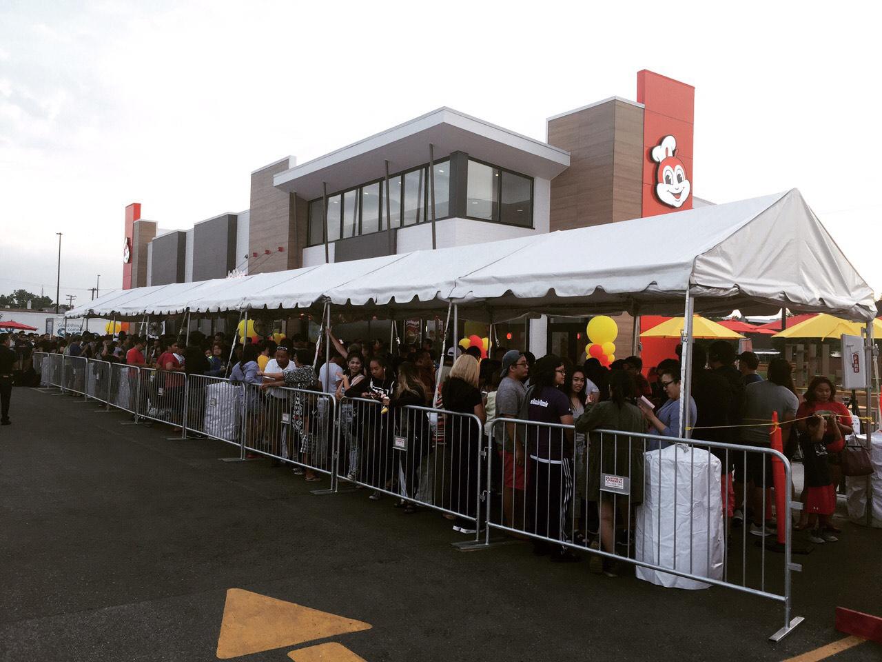 It has been three weeks since Jollibee opened in Skokie and still the lines are not getting any shorter – a certified warm Filipino welcome for everyone’s best friend.