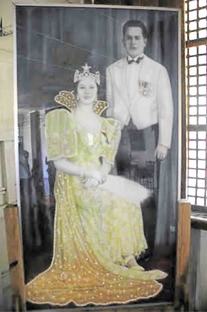 PORTRAIT of Carmencita Zaldariaga, Miss Philippines 1937, and Col. Antonio Arnaiz 