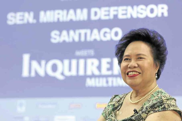THEN Sen. Miriam Defensor Santiago makes one of her last public appearances at the INQUIRER in May. INQUIRER PHOTO