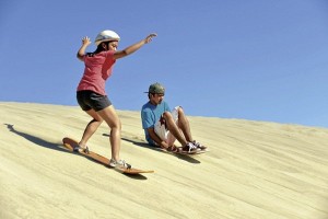 The sand dunes in Paoay, Ilocos Norte (INQUIRER FILE PHOTO/ NELSON MATAWARAN AND ALARIC YANOS)
