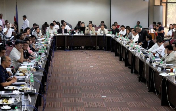 CONGRESS' COMMITEE ON JUSTICE HEARING ON NATIONAL BILIBID PRISON DRUG TRADE / SEPTEMBER 21, 2016 The second day of Commitee on Justice hearing on National Bilibid Prison illegal drugs trade at the House of Representatives in Quezon City. INQUIRER PHOTO / RICHARD A. REYES