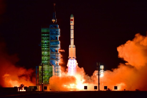 China's Tiangong 2 space lab is launched on a Long March-2F rocket from the Jiuquan Satellite Launch Center in the Gobi Desert, in China's Gansu province, on September 15, 2016. China launched its second space lab on September 15, as the Communist country works towards setting up its own space station.  CHINA OUT     AFP PHOTO / AFP PHOTO / -
