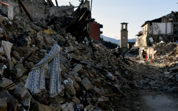 A picture taken on October 4, 2016 shows destruction in the village of Amatrice that was rattled by an earthquake on August 24, claiming nearly 300 lives. / AFP PHOTO / TIZIANA FABI