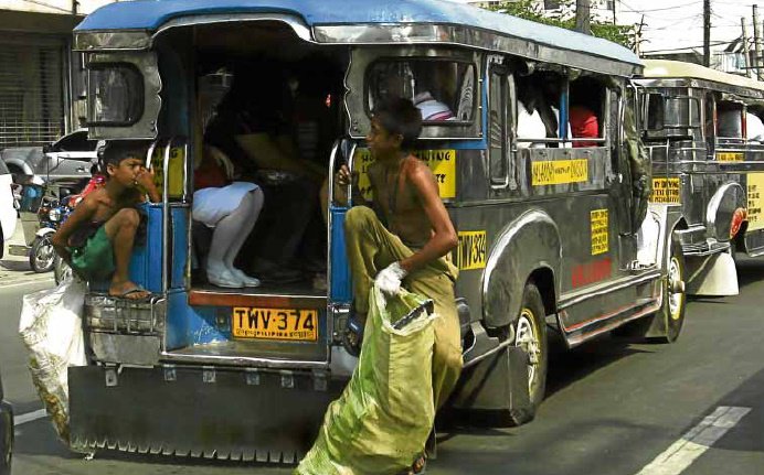 Passenger jeepney in Manila (INQUIRER FILE PHOTO)