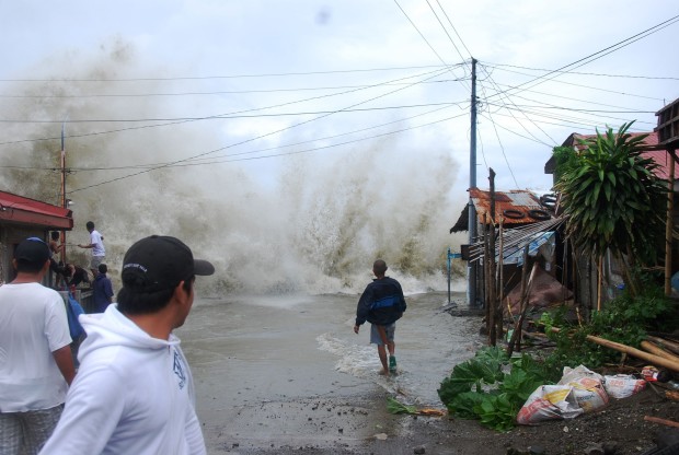 Storm surge seen in Virac, Catanduanes, during a typhoon (INQUIRER FILE PHOTO)
