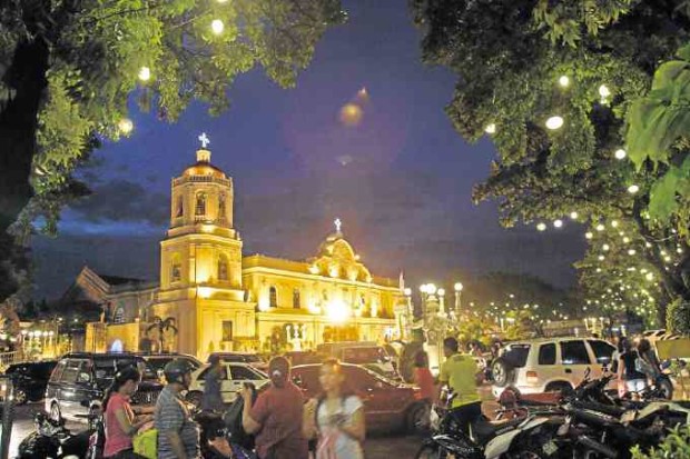 Cebu Metropolitan Cathedral   —CHRISTIAN MANINGO