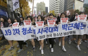 South Korea high school students protest vs Park