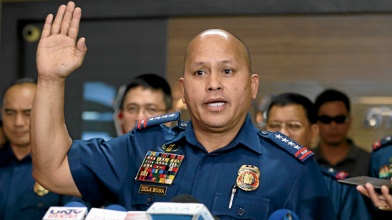 DEAL IS ON PNP Director General Ronald dela Rosa says President Duterte told him to proceed with the M4 deal with the United States. —RAFFY LERMA