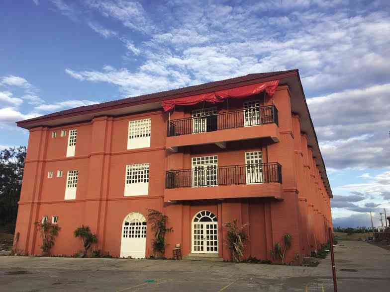 This building is among facilities inspected by a government team in Fort Ilocandia Resort in Laoag City after the closure of the local operations of gaming tycoon Jack Lam. —LEILANIE ADRIANO