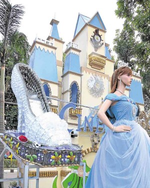 Recycled and locally sourced materials built this Cinderella display.  —RAY B. ZAMBRANO