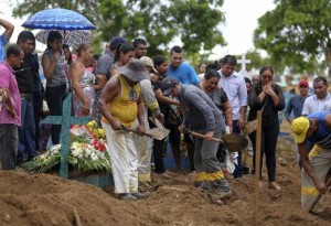 burial of inmate killed in Brazil prison riot - 4 Jan 2017