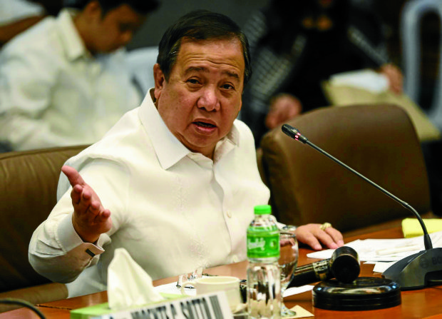 JANUARY 31, 2017 Sen. Dick Gordon presiding over the Senate Committee on Accountability of Public Officers and Investigations' second public hearing on the Jack Lam alleged bribery scandal. INQUIRER PHOTO/LYN RILLON