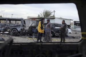 Baghdad car bombing site - 17 Feb 2017