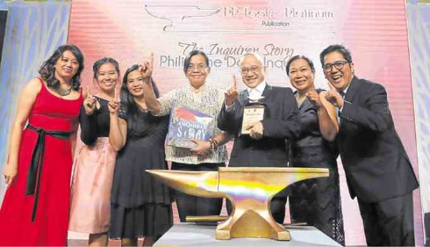 OUTSTANDING Members of Team Inquirer receive the Platinum Anvil for “The Inquirer Story: 30 Years of Shaping History.” Enjoying the moment are (from left): Anvil Awards committee chair Rochelle Elena Gamboa, Marianne Faith Reyes, Inquirer product assistant; Odelyn Orolaza, Inquirer library section head; Minerva Generalao, Inquirer research head; Ruel S. De Vera, Inquirer Books editor; Connie Kalagayan, Inquirer AVP for corporate affairs; and Dave S. Buenviaje, Inquirer AVP for marketing. —JILSON SECKLER TIU