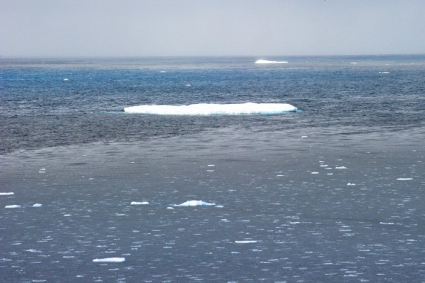 TO GO WITH AFP STORY BY CLEMENT SABOURIN "CANADA-ENVIRONMENT-ARCTIC-WARMING" In this September 23, 2015 photo, ice chunks are seen in the Northwest Passage near the CCGS Amundsen, a Canadian research ice-breaker navigating in the Canadian High Arctic. CCGS Amundsen is navigating waters that should be frozen over this time of year. Every year the Amundsen spends 4-5 months in the Canadian Arctic supporting Canadian research programs and collaborations with industry and international partners. Warming has forced a retreat of the polar ice cap, opening up a sea route through the Canadian Arctic Archipelago and connecting the Atlantic and Pacific Oceans for several months of the year.      AFP PHOTO / CLEMENT SABOURIN / AFP PHOTO / Clement Sabourin