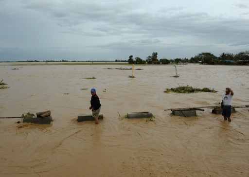 Flooded area in Santa Rosa, Nueva Ecija. STORY: Global study lists PH provinces at most risk of climate damage