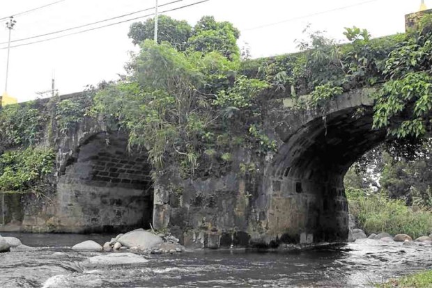 194-year-old Puente de Alitao in Barangay San Isidro Zone III  —Contributed Photo 