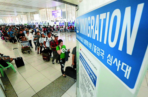 BI warns foreigners on fake ’immigration service’