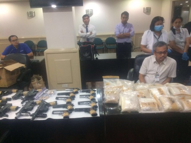 The NBI presents to media P120-million worth of shabu and guns seized from two  alleged members of a drug syndicate operating in Luzon.  PHILIPPINE DAILY INQUIRER / RICHARD A. REYES