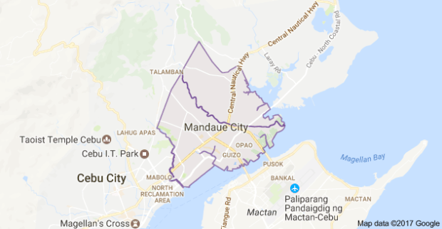 The Mandaue City government has launched a program to bring the vaccines closer to its residents, especially senior citizens.