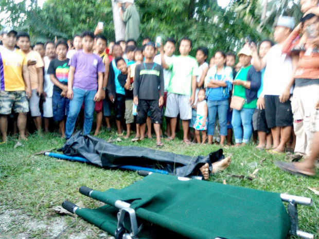 The body of Abu Sayyaf leader Joselito Melloria has been recovered inside a cave in Barangay Bacani, Clarin town, Bohol where the bandit group was believed to have stayed after they were pursued by government troops. -Leo udtohan, INQ