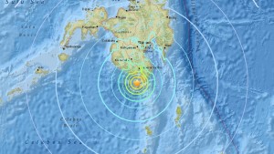 Strong magnitude 7.2 quake rocks Mindanao | Inquirer News