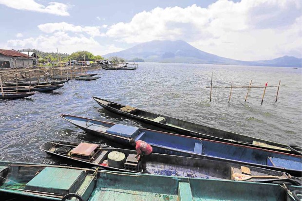 Mt. Asog looms over Lake Buhi in Camarines Sur province. —MARK ALVIC ESPLANA