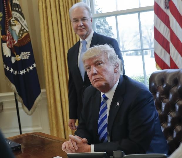 Donald Trump with Tom Price - Oval Office - 24 March 2017