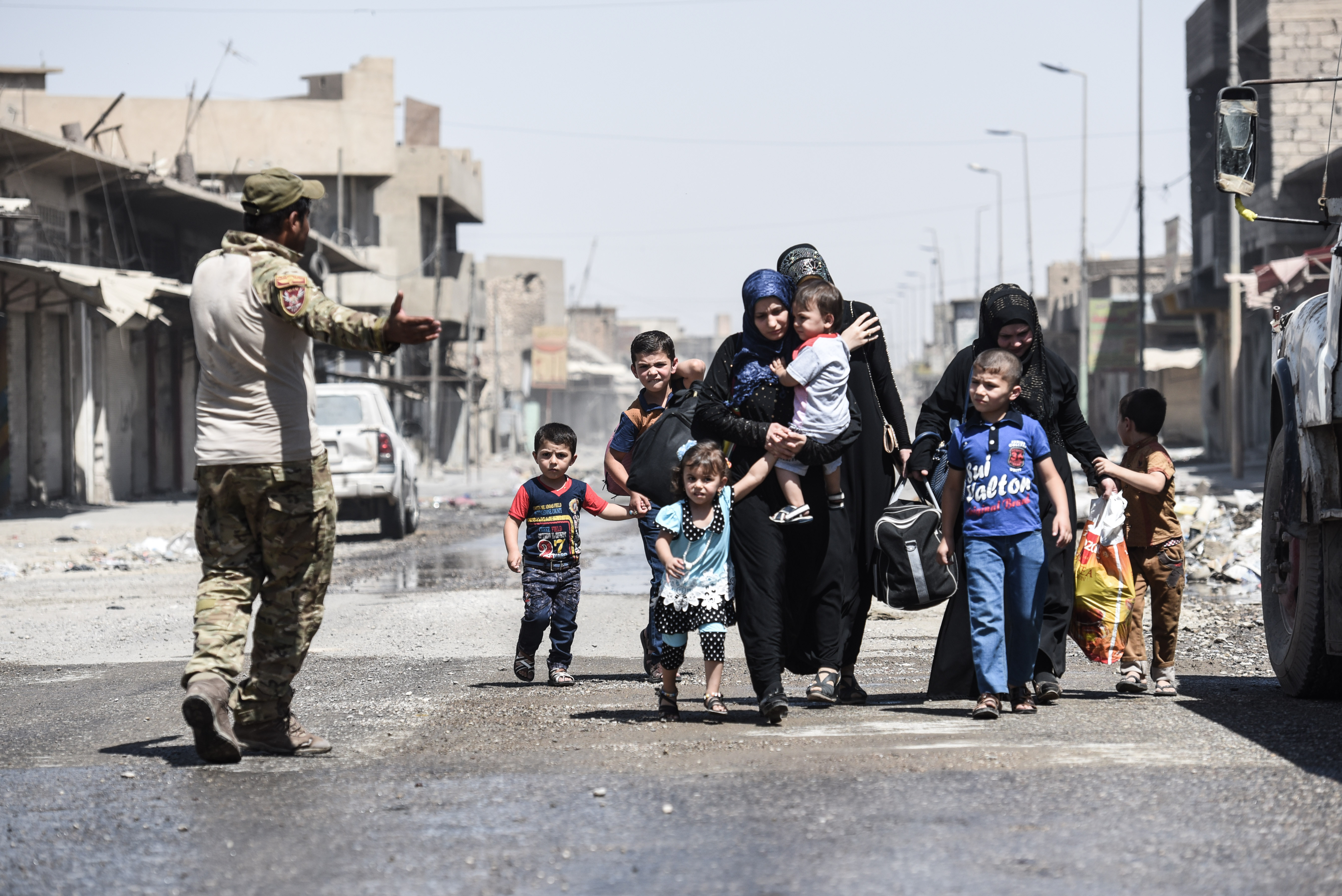 Mosul Faller At least three killed in Mosul suicide attacks | Inquirer News