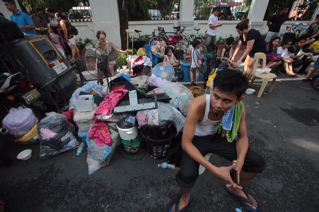 Fire near Malacañang leaves 200 families homeless | Inquirer News