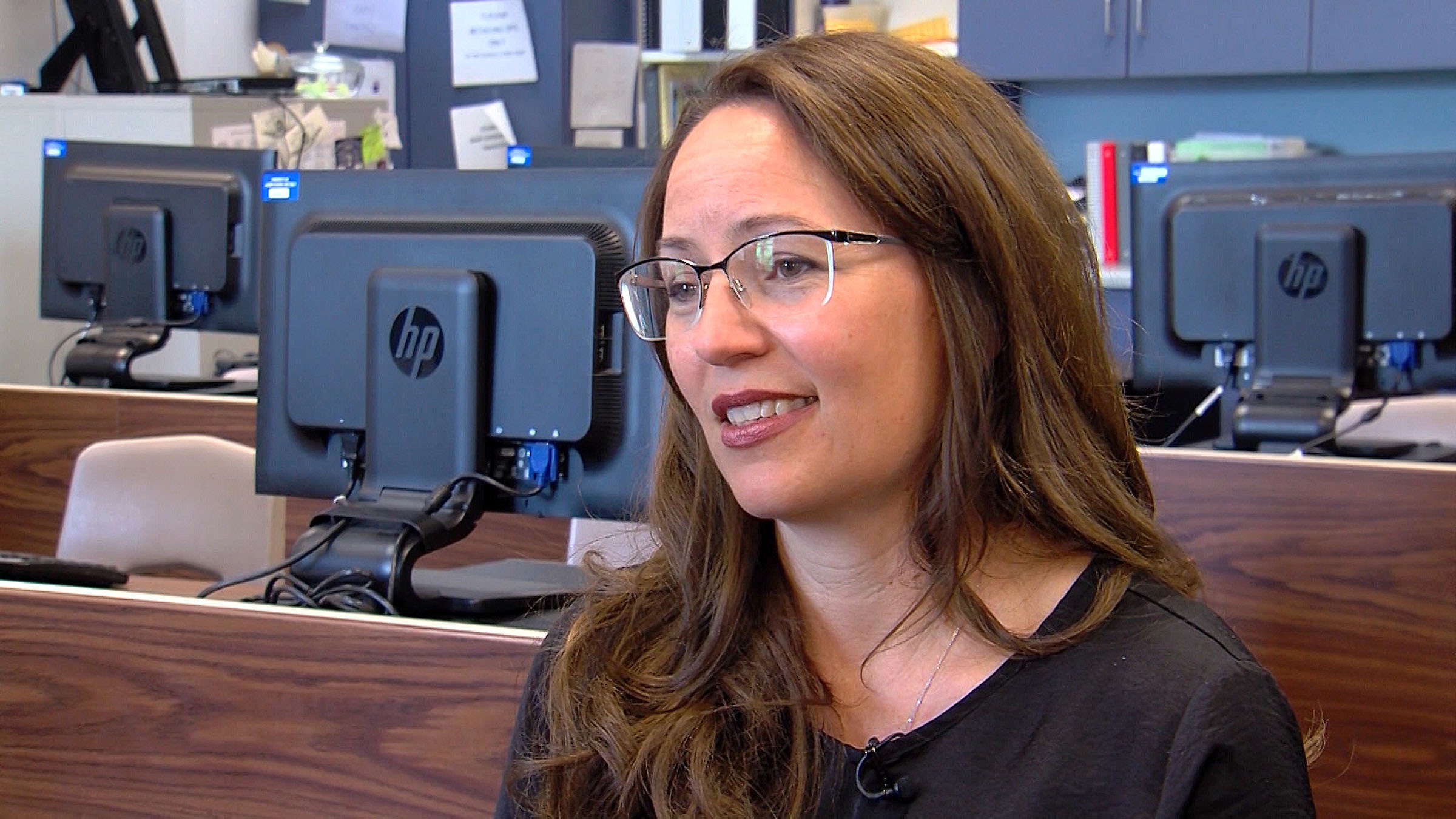 Teacher wants wedding gifts sent to homeless students, not her