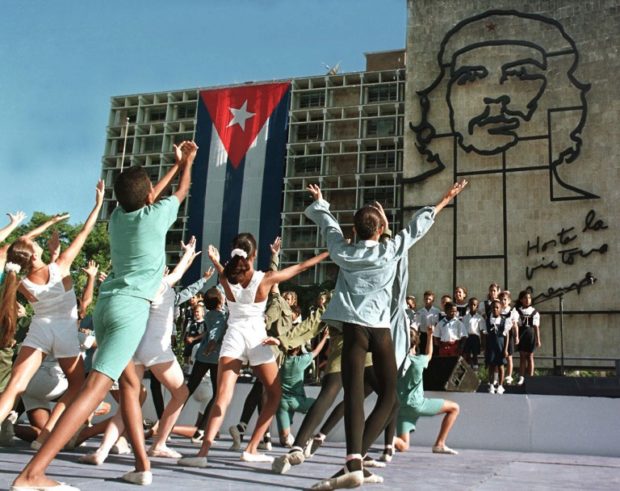 FILES-CUBA-BOLIVIA-POLITICS-REVOLUTION-ARGENTINA