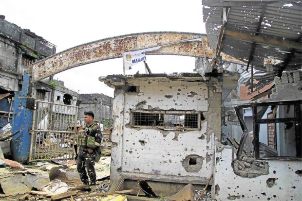 ISLAMIC CITY IN RUINS   The provincial and city governments prepare Marawi for rehabilitation and reconstruction. maute