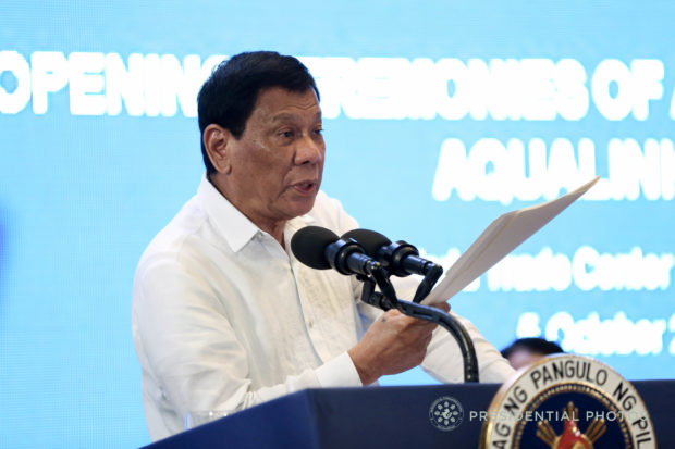 President Rodrigo Roa Duterte, in his speech during the Agrilink/ Foodlink/Aqualink 2017 opening ceremonies at the World Trade Center Metro Manila in Pasay City on October 5, 2017, reiterates his order to government officials to expedite the processing of documents. SIMEON CELI JR./PRESIDENTIAL PHOTO